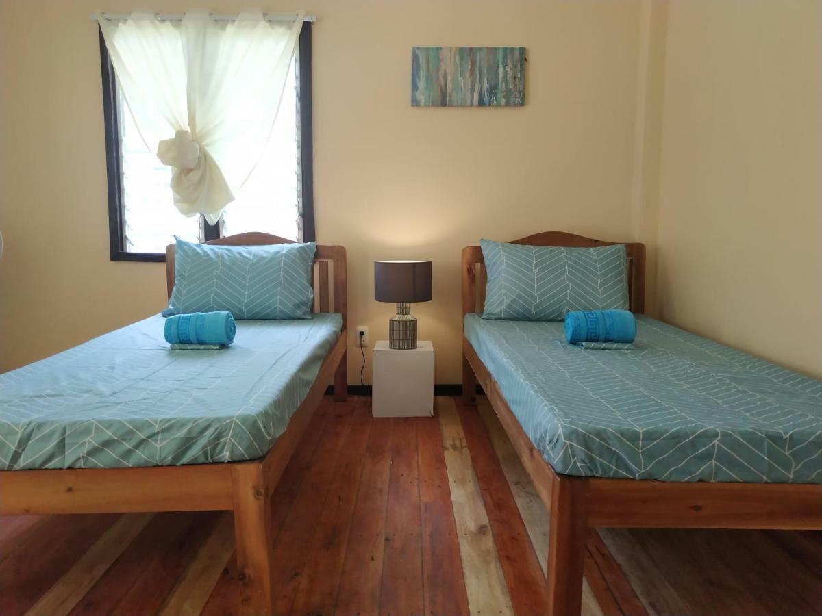 Hotel Nelmann'S Nipa Huts San Vicente  Zewnętrze zdjęcie